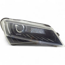 Laden Sie das Bild in den Galerie-Viewer, Frontscheinwerfer Skoda Superb III 3V2941016A 17873493797 LED Rechts Headlight