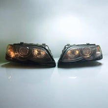Load image into Gallery viewer, Frontscheinwerfer BMW E46 6910968 6910967 Xenon Ein Stück (Rechts oder Links)