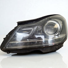 Laden Sie das Bild in den Galerie-Viewer, Frontscheinwerfer Mercedes-Benz W204 A2048204339 Links Scheinwerfer Headlight SCH5313418153kc