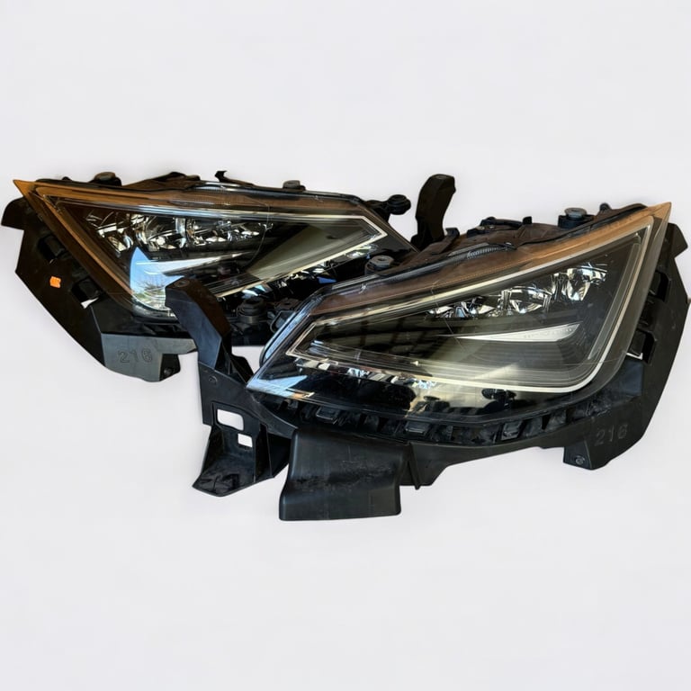 Frontscheinwerfer Seat Ibiza Arona 6F1941008C 6F1941007C Full LED Ein Satz