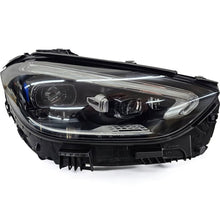 Laden Sie das Bild in den Galerie-Viewer, Frontscheinwerfer Mercedes-Benz W206 A2069064803 Full LED Rechts Headlight SCH1415087043oe