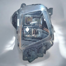 Laden Sie das Bild in den Galerie-Viewer, Frontscheinwerfer Hyundai Tucson N792112020 Rechts Scheinwerfer Headlight