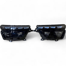 Laden Sie das Bild in den Galerie-Viewer, Frontscheinwerfer Skoda Kamiq 658941015 658941016 LED Ein Satz Headlight SCH6674063969ma