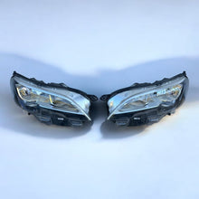 Laden Sie das Bild in den Galerie-Viewer, Frontscheinwerfer Peugeot Expert Ein Stück (Rechts oder Links) Headlight