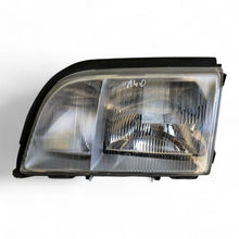 Laden Sie das Bild in den Galerie-Viewer, Frontscheinwerfer Mercedes-Benz W140 0301093311 1408202561 Links Headlight SCH1871311758fs