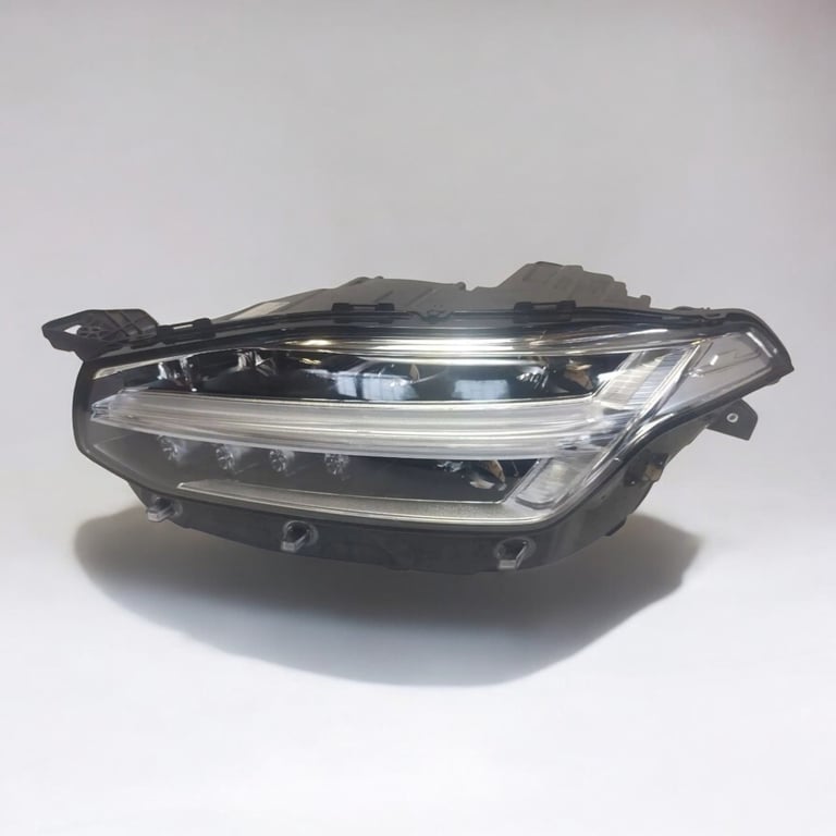 Frontscheinwerfer Volvo Xc90 32228304 89912599 Links Scheinwerfer Headlight