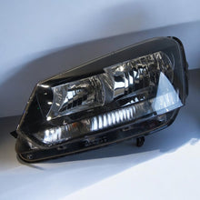Laden Sie das Bild in den Galerie-Viewer, Frontscheinwerfer Skoda Yeti 5L1941015D16S Links Scheinwerfer Headlight