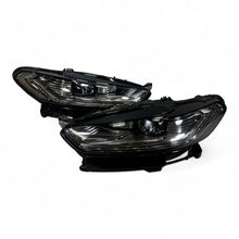 Laden Sie das Bild in den Galerie-Viewer, Frontscheinwerfer Ford Mondeo ES73-13D155-CD ES73-13D154-CD Full LED Ein Satz SCH9744241438nc