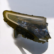 Laden Sie das Bild in den Galerie-Viewer, Frontscheinwerfer Mercedes-Benz Eqc A2939060201 LED Rechts Headlight