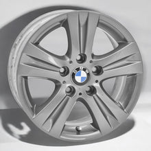 Laden Sie das Bild in den Galerie-Viewer, 4x Alufelge 16 Zoll 7.0" 5x120 44ET Matt Silber 6779696 BMW 1 E88 E81 E82 E87 FEL2914633061rw