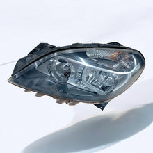 Laden Sie das Bild in den Galerie-Viewer, Frontscheinwerfer Mercedes-Benz W246 Links Scheinwerfer Headlight