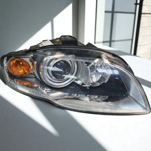 Laden Sie das Bild in den Galerie-Viewer, Frontscheinwerfer Audi A4 B7 Xenon Rechts Scheinwerfer Headlight