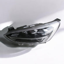 Laden Sie das Bild in den Galerie-Viewer, Frontscheinwerfer Ford Focus LED Links Scheinwerfer Headlight