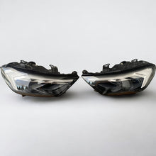 Load image into Gallery viewer, Frontscheinwerfer Audi A1 82A941033D Full LED Ein Satz Scheinwerfer Headlight