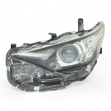 Laden Sie das Bild in den Galerie-Viewer, Frontscheinwerfer Toyota Auris 81150-02K30 LED Ein Stück (Rechts oder Links)