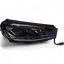 Laden Sie das Bild in den Galerie-Viewer, Frontscheinwerfer Skoda Fabia 6VB941016A LED Rechts Scheinwerfer Headlight
