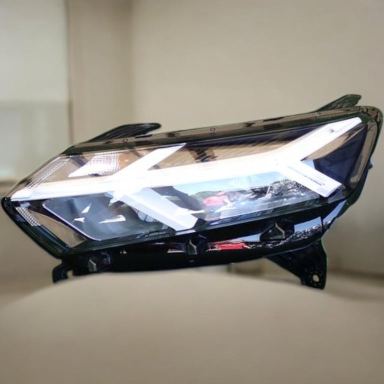 Frontscheinwerfer Dacia Sandero III Logan Jogger 260601750R Links Headlight SCH6771035932ye