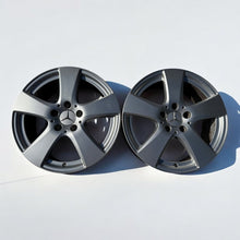 Load image into Gallery viewer, 1x Alufelge 17 Zoll 7.0" 5x112 48 5ET A2054015500 Mercedes-Benz Viano Rim Wheel FEL3587250514rs
