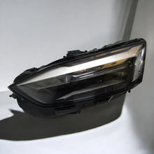 Laden Sie das Bild in den Galerie-Viewer, Frontscheinwerfer Audi A5 8W6941011 Links Scheinwerfer Headlight