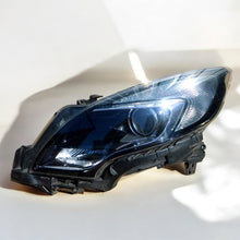 Laden Sie das Bild in den Galerie-Viewer, Frontscheinwerfer Opel Zafira C 39009021 Links Scheinwerfer Headlight