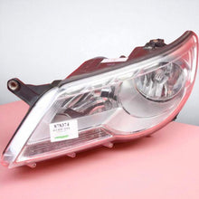 Laden Sie das Bild in den Galerie-Viewer, Frontscheinwerfer VW Tiguan Links Scheinwerfer Headlight