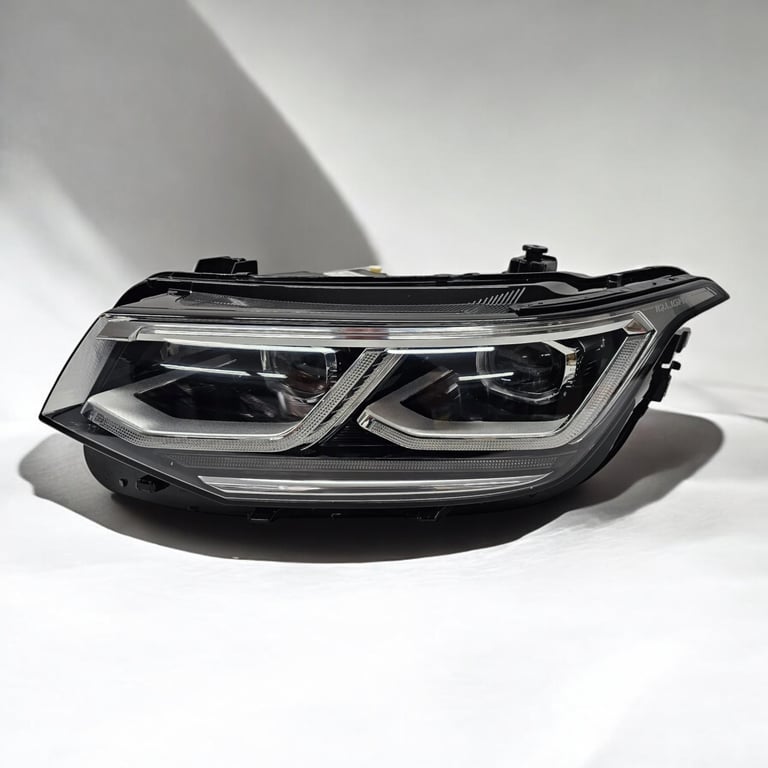Frontscheinwerfer VW Tiguan 5NB941081G Links Scheinwerfer Headlight SCH7925285635bq