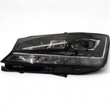 Load image into Gallery viewer, Frontscheinwerfer Skoda Fabia III 6V1941015E Full LED Rechts oder Links