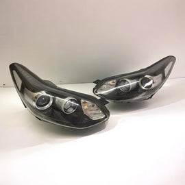 Frontscheinwerfer Kia Sportage IV 92102-F1110 92101-F1110 Xenon Ein Satz