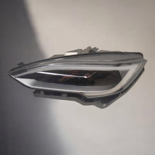 Laden Sie das Bild in den Galerie-Viewer, Frontscheinwerfer Tesla S 156371300D LED Links Scheinwerfer Headlight