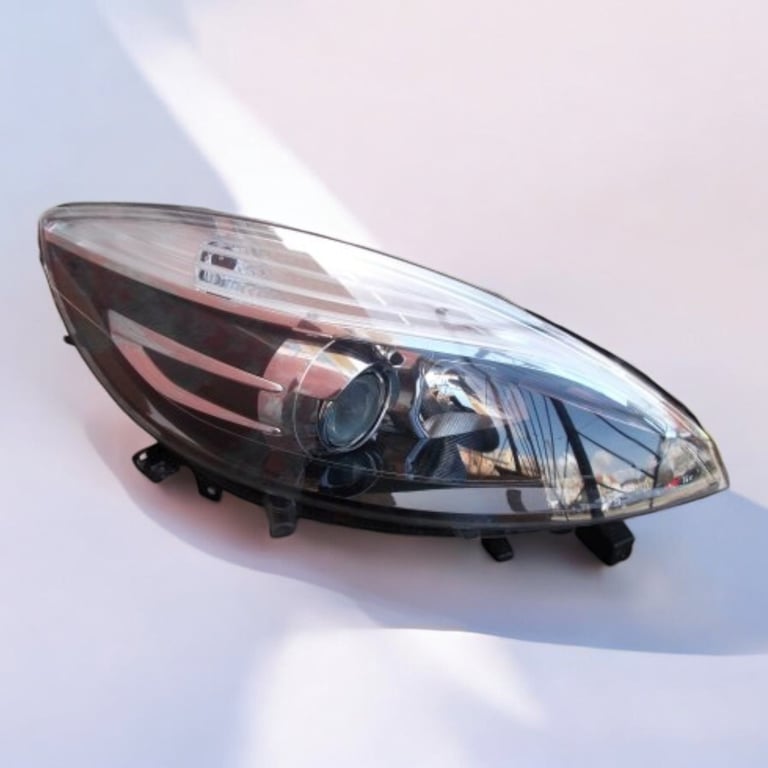 Frontscheinwerfer Renault Scenic 260106928R Rechts Scheinwerfer Headlight