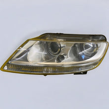 Laden Sie das Bild in den Galerie-Viewer, Frontscheinwerfer VW 3D1941015G Xenon Links Scheinwerfer Headlight SCH8834132950ku