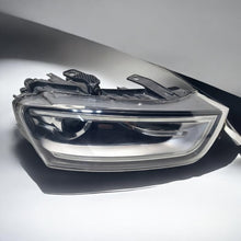 Laden Sie das Bild in den Galerie-Viewer, Frontscheinwerfer Audi Q3 8U0941006 Rechts Scheinwerfer Headlight