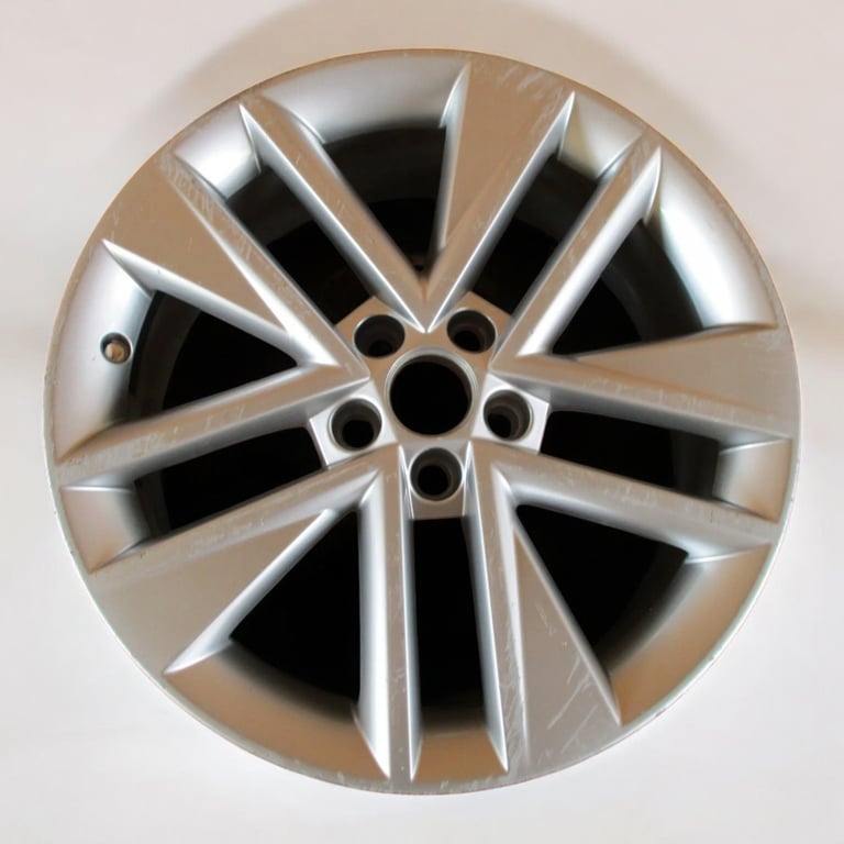 1x Alufelge 17 Zoll 7.0" 5x100 46ET 6V0601025C Skoda Fabia Iii Rim Wheel