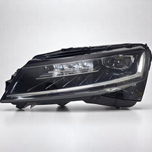 Laden Sie das Bild in den Galerie-Viewer, Frontscheinwerfer Skoda Superb III 3V1941015D LED Links Scheinwerfer Headlight
