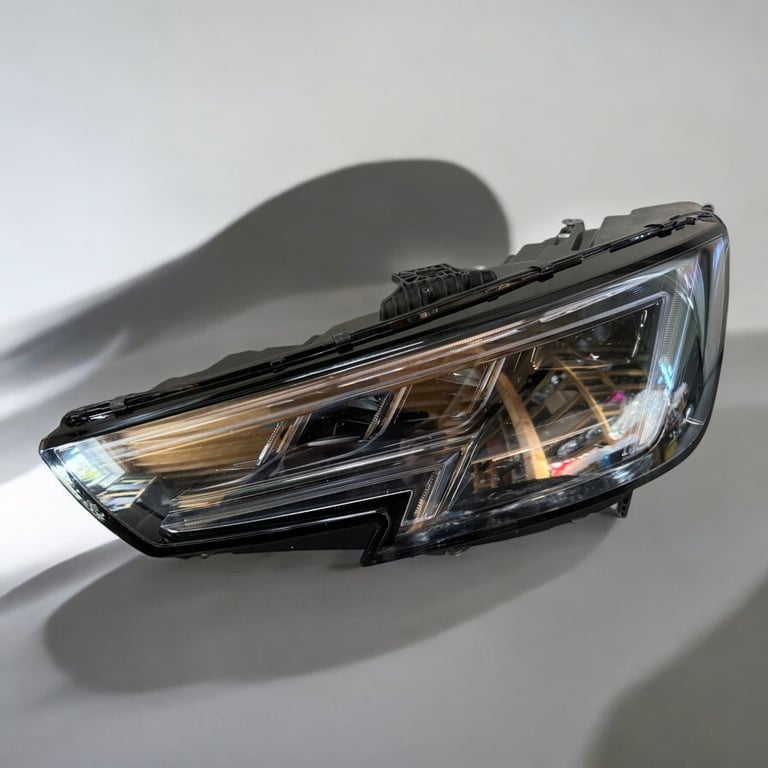 Frontscheinwerfer Audi A4 8W0941035C Links Scheinwerfer Headlight