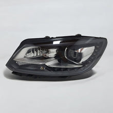 Laden Sie das Bild in den Galerie-Viewer, Frontscheinwerfer VW Touran 1t1 1T1941751H 1T1941753H Xenon Links Headlight