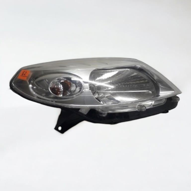 Frontscheinwerfer Dacia Sandero 8200733877- Rechts Scheinwerfer Headlight