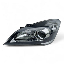 Laden Sie das Bild in den Galerie-Viewer, Frontscheinwerfer Kia Ceed 921011H Links Scheinwerfer Headlight
