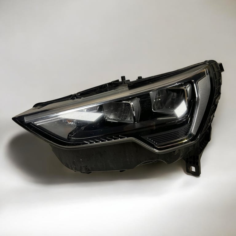 Frontscheinwerfer Audi Q3 83A941011 Ein Stück (Rechts oder Links) Headlight