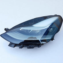 Laden Sie das Bild in den Galerie-Viewer, Frontscheinwerfer Tesla 3 1514952 Full LED Links Scheinwerfer Headlight SCH1615739379wo
