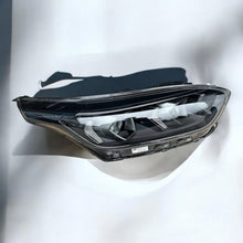 Laden Sie das Bild in den Galerie-Viewer, Frontscheinwerfer Kia Ceed J972111020 Rechts Scheinwerfer Headlight