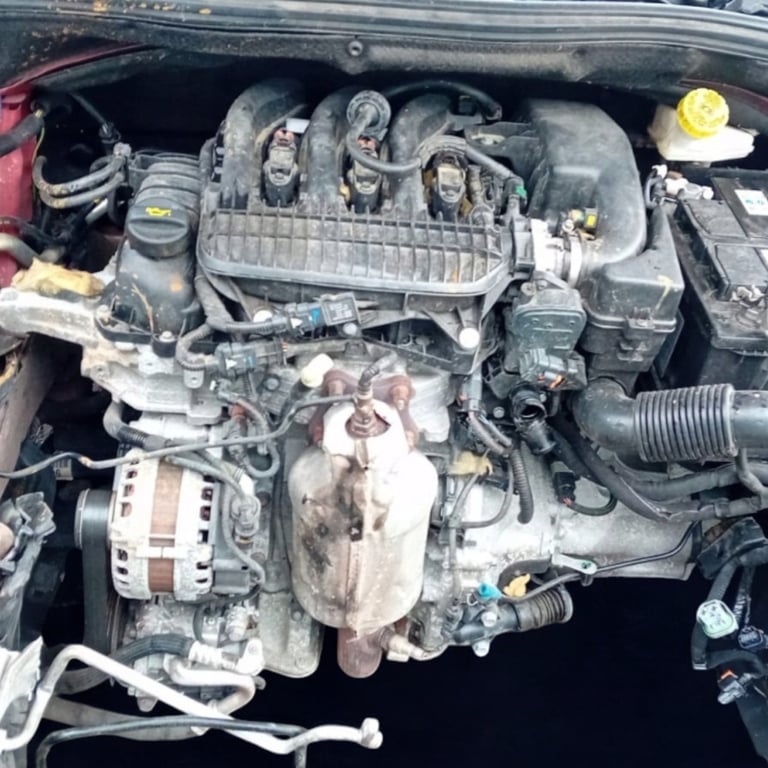 Motor Peugeot 208 I HM05 1.2 82PS 61kW 92TKm 2015 Benzin Engine Unkomplett MOT3493405371lv