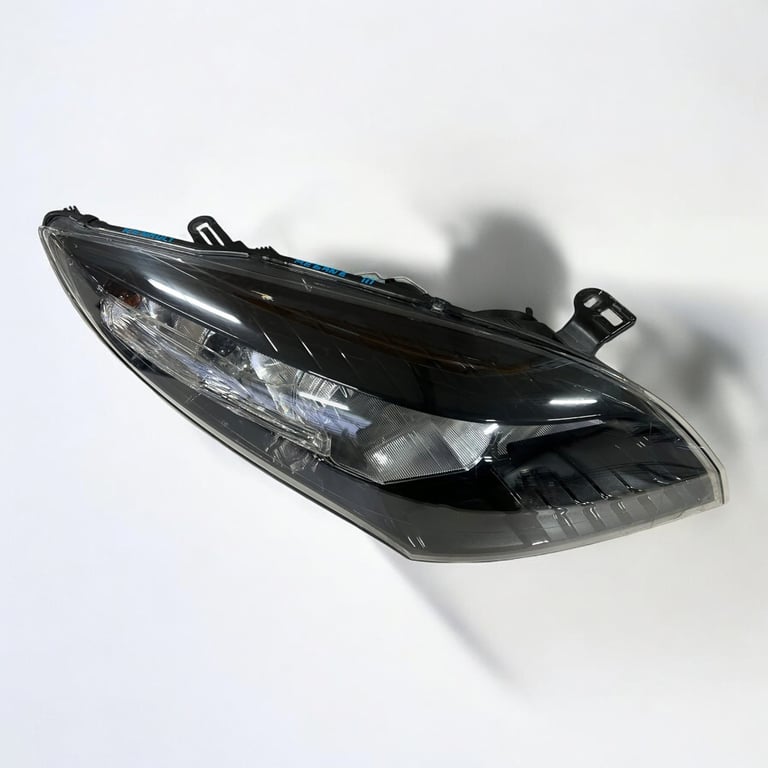 Frontscheinwerfer Renault Megane III 260103187R LED Rechts Headlight