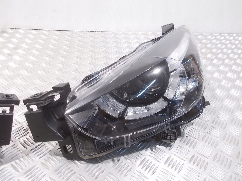 Frontscheinwerfer Mazda 2 Dl D09K-51040 D09K-51030 LED Rechts oder Links