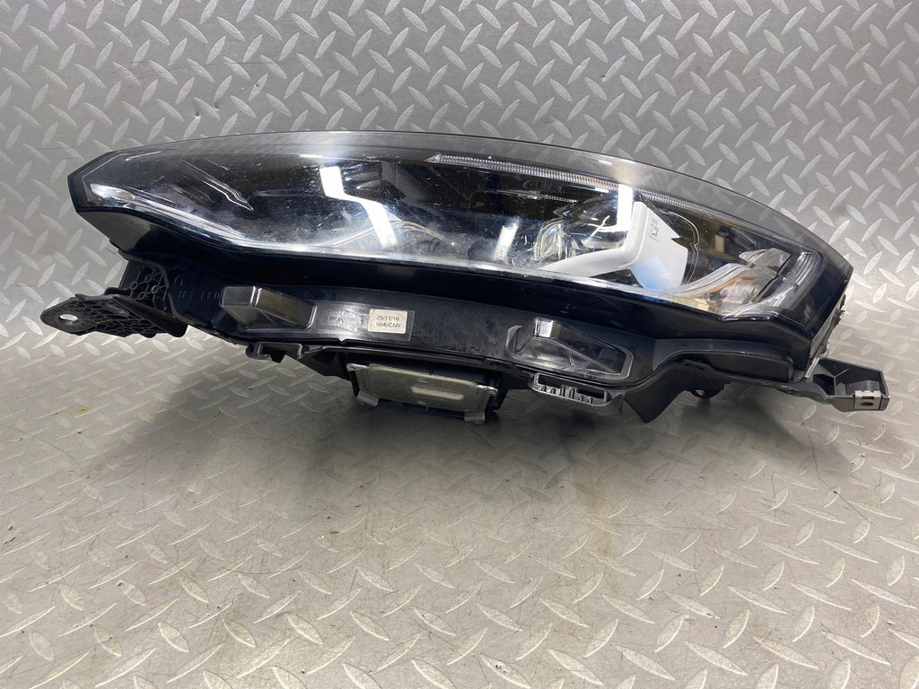 Frontscheinwerfer Renault Talisman 260606722R FULL LED Links Headlight