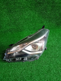 Frontscheinwerfer Toyota Yaris LED Links Scheinwerfer Headlight