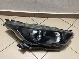 Frontscheinwerfer Toyota 4 Yaris Rechts Scheinwerfer Headlight