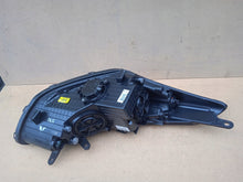 Load image into Gallery viewer, Frontscheinwerfer Hyundai I30 92101A6110 LED Links Scheinwerfer Headlight