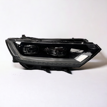 Laden Sie das Bild in den Galerie-Viewer, Frontscheinwerfer VW Passat B8 3G1945082C 90052256 LED Rechts Headlight