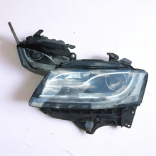 Laden Sie das Bild in den Galerie-Viewer, Frontscheinwerfer Audi A5 8T0941004AD 8T0941003AD LED Rechts oder Links